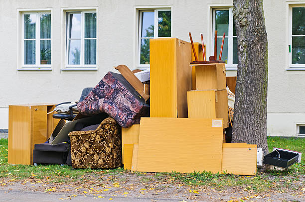 Best Yard Waste Removal  in Santa Rosa, CA